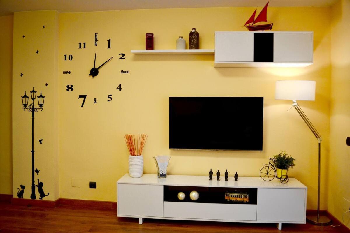 Holgaristic - Apartment Montblanc Seclo Σαλού Εξωτερικό φωτογραφία